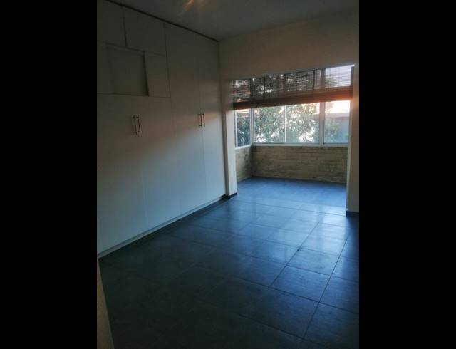 2 BEDROOM APARTMENT FOR SALE IN MORNINGSIDE